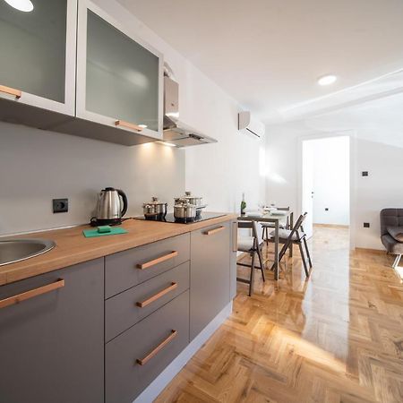 זאגרב Apartman Grand מראה חיצוני תמונה